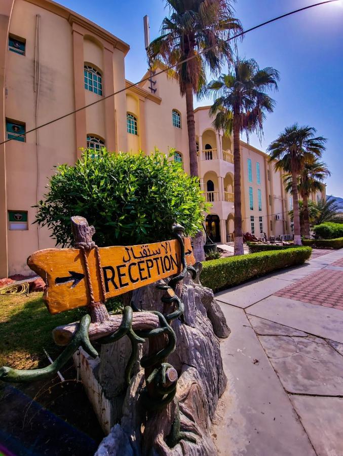 Khasab Hotel Exterior photo